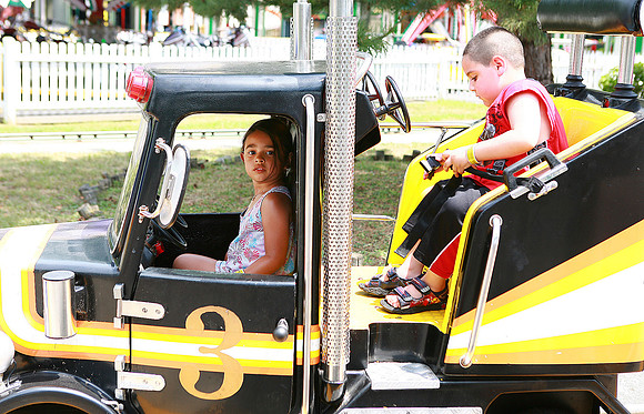 C - PLAYLAND 2011    59 A