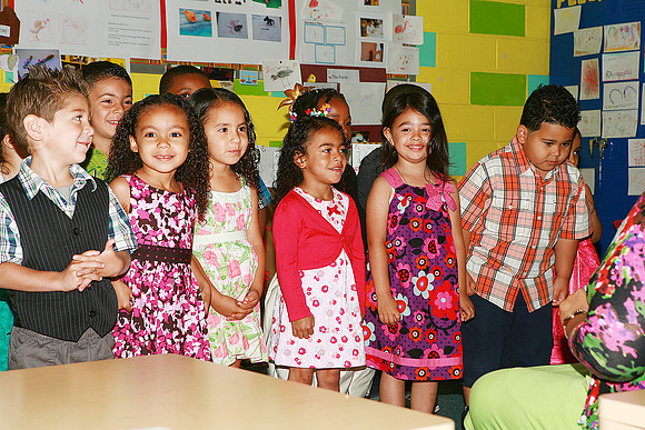 C - CHLOE ANN PRE K GRADUATION 19 A