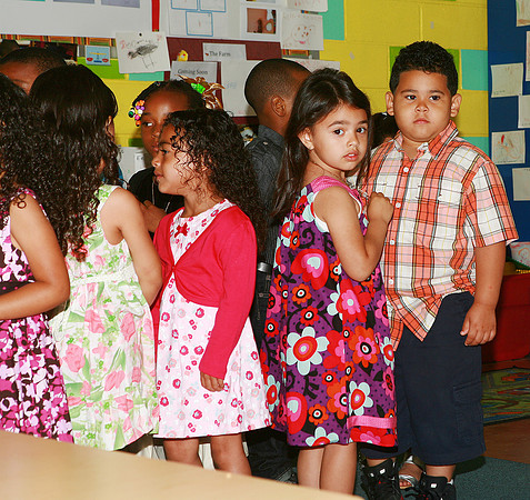 C - CHLOE ANN PRE K GRADUATION 28 A