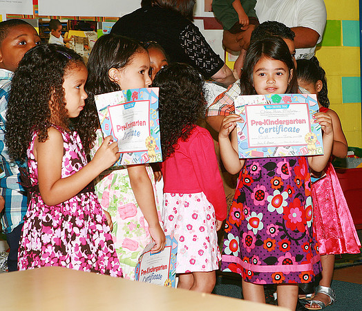C - CHLOE ANN PRE K GRADUATION 39 A