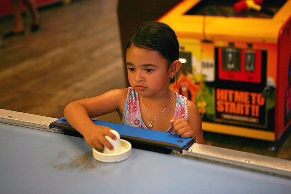 C - PLAYLAND 2011    106 A