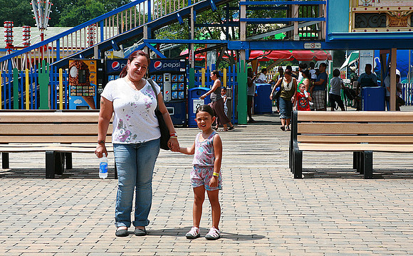 C - PLAYLAND 2011    101 A