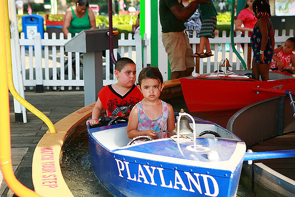 C - PLAYLAND 2011    264 A