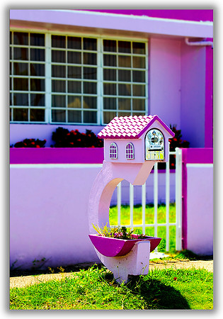 A mailbox in Puerto Rico